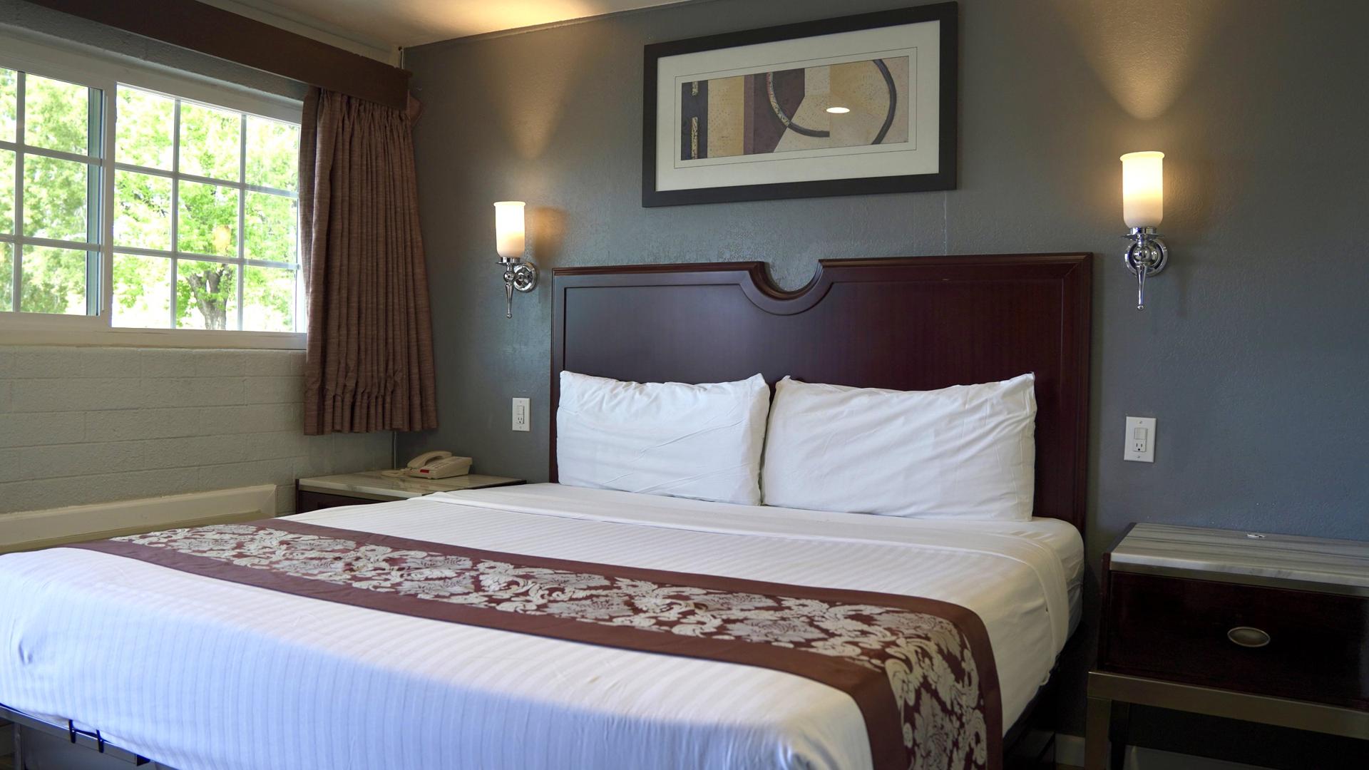 King bed with window view